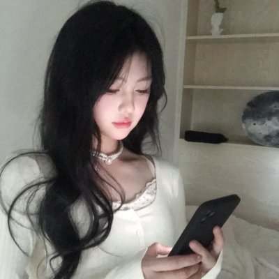 神圣性女
